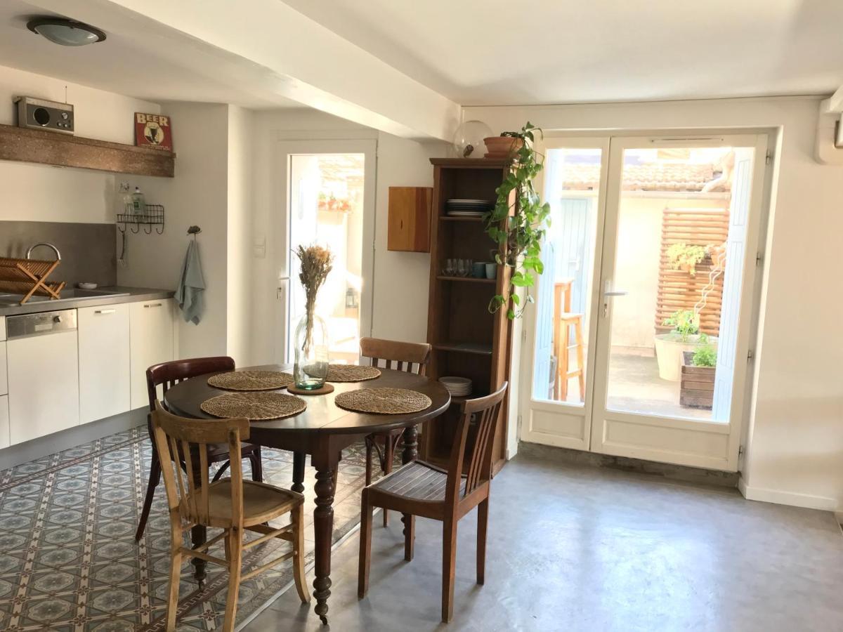 Appartement Climatise Avec Terrasse Carcassonne Exterior foto